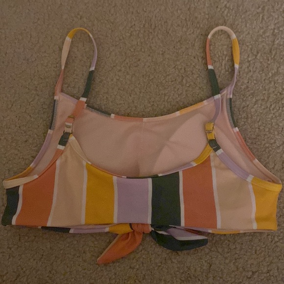 Hollister Bikini Top - Picture 2 of 3